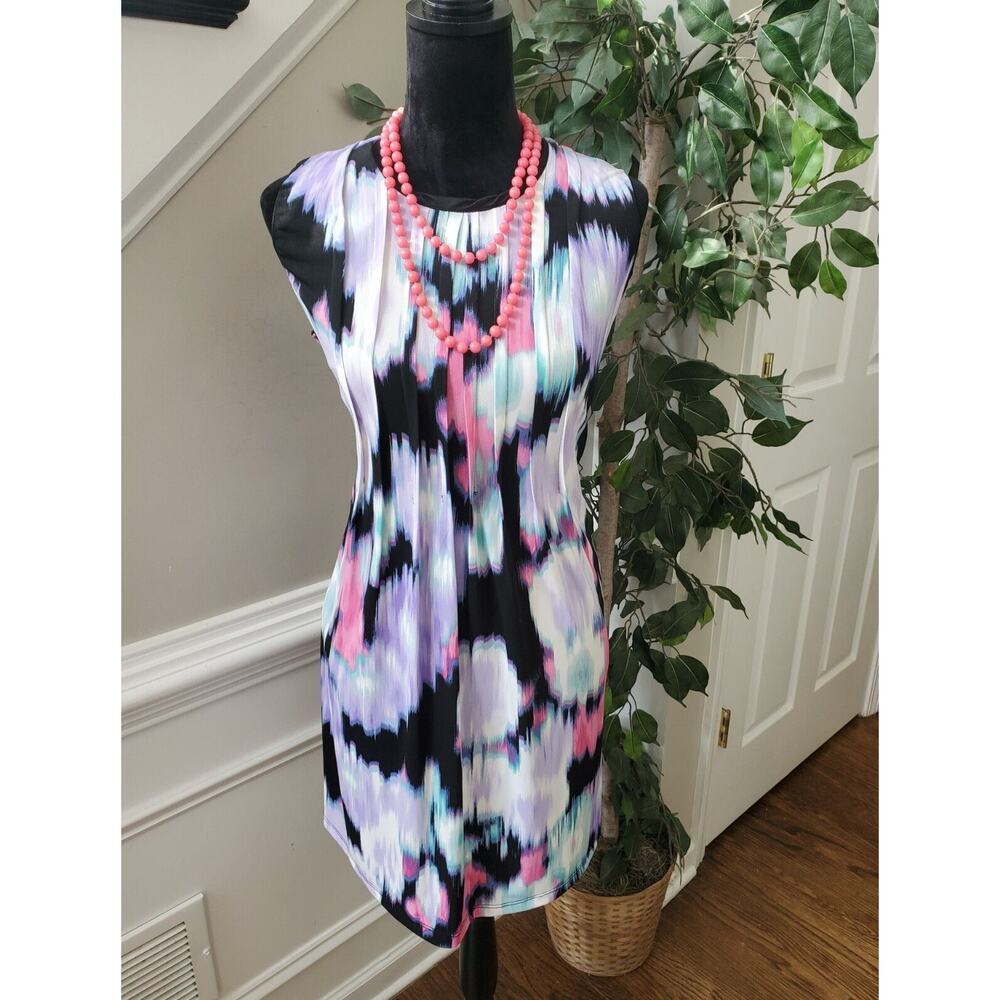 Calvin Klein Women's Multicolor Round Neck Sleeveless Knee Length Dress Size M